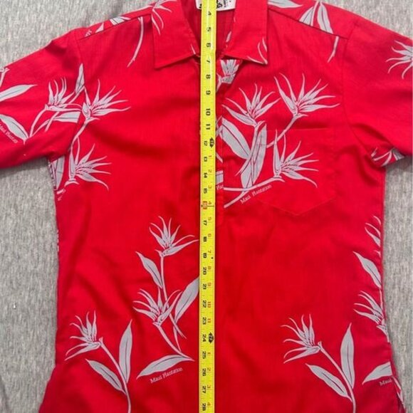 Hilo Hattie Shirt Mens medium Hawaiian red floral maui plantation - Picture 8 of 10